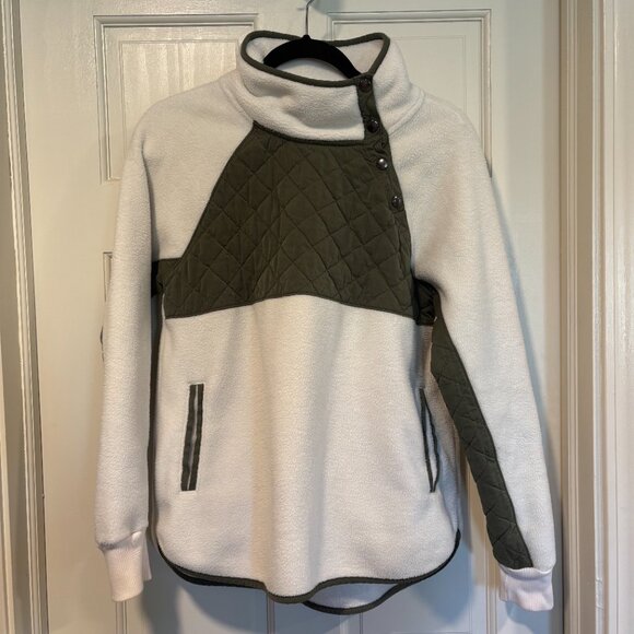 Abercrombie Fitch Womens M Asymmetric Snap Quilted Fleece Pullover -White/Olive - Picture 7 of 7